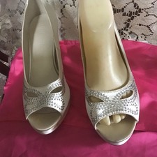 Size wide fit for sale  ACCRINGTON