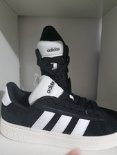 Sprzedam nowe męskie trampki marki Adidas na sprzedaż  PL