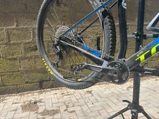 Bici trekking carbonio usato  Enna