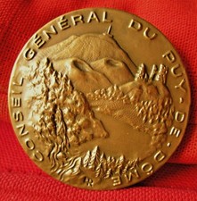 Medaille volcans auvergne d'occasion  Épinay-sous-Sénart