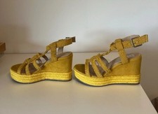 Gelbe wedges 38 gebraucht kaufen  Erlenbach