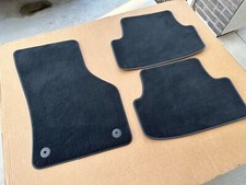 Tapetes de assoalho Volkswagen VW OEM fabricante de equipamento original 5gm.864.436 Golf Gti carpete preto 2015-2019 conjunto com 3 peças, usado comprar usado  Enviando para Brazil