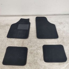 Kit set tappetini usato  Mineo