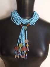 Collana con fili usato  Italia