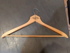 Cabide de madeira vintage da Dunlap Clothes Shop Cincinnati Ohio comprar usado  Enviando para Brazil