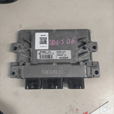 8200414422 centralina iniezion usato  Italia