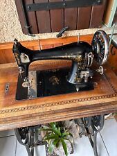 Ancienne machine coudre d'occasion  Lavelanet