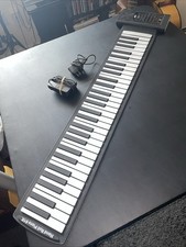 HONEY JOY Roll Up 61 teclas piano, pedal, recarregável, Bluetooth, tela de LED. comprar usado HONEY JOY Roll Up 61 teclas piano, pedal, recarregável, Bluetooth, tela de LED. comprar usado  Enviando para Brazil