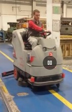 Lavasciuga comac ultra usato  Caserta