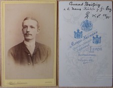 CdV 1889: Leipzig - Junger Mann mit Mittelscheitel - datiert+personalisiert comprar usado  Enviando para Brazil