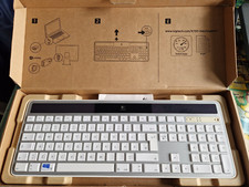 Logitech k750 white for sale  SOUTHAMPTON