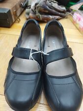 Ladies leather shoes for sale  OSWESTRY