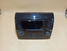 Autoradio radio peugeot usato  Roma