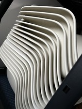 Cadeira Herman Miller Charles Eames braço plástico branca comprar usado  Enviando para Brazil
