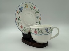 Set tazze piattini usato Set tazze piattini usato  Spedire a Italy