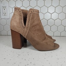 Parker sky women for sale  Placerville