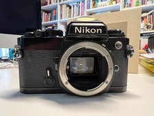 Nikon macchina fotografica usato  Torre del Greco