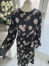Elegant kleid neu gebraucht kaufen Elegant kleid neu gebraucht kaufen  München