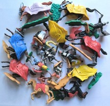 Lot soldats anciens d'occasion Lot soldats anciens d'occasion  La Rochelle