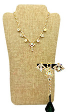 Costume jewelry piece for sale  Gainesville
