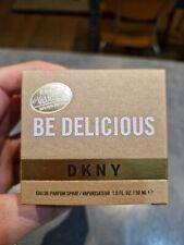 Dkny golden delicious gebraucht kaufen  Frechen