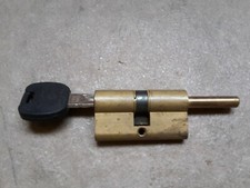 Cilindro infilare serratura usato Cilindro infilare serratura usato  Cuneo