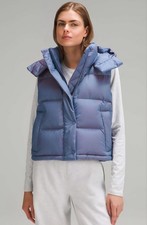 Colete cropped Lululemon Wunder puff 600 preenchimento ganso tamanho 12 índigo iridescente  comprar usado Colete cropped Lululemon Wunder puff 600 preenchimento ganso tamanho 12 índigo iridescente  comprar usado  Enviando para Brazil