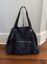 Bolsa tote Kipling Art média, leve grande viagem de fim de semana azul marinho comprar usado Bolsa tote Kipling Art média, leve grande viagem de fim de semana azul marinho comprar usado  Enviando para Brazil