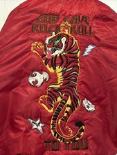 Jaqueta bordada KISS Divine Rock bordada personalizada Japão jaqueta tigre tamanho G comprar usado Jaqueta bordada KISS Divine Rock bordada personalizada Japão jaqueta tigre tamanho G comprar usado  Enviando para Brazil