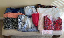 Lot women clothing for sale  Elkton