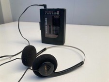 Cassete Aiwa HS-T19 AM/FM - COM FONES DE OUVIDO - CINTO NOVO - TESTADO e FUNCIONANDO comprar usado  Enviando para Brazil