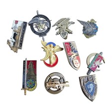 Lot insignes cassés d'occasion  La Tour-du-Pin