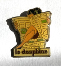 Pin pin jambes d'occasion  Aizenay