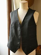 Ancien petit gilet d'occasion  Barbezieux-Saint-Hilaire