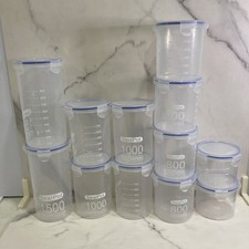 12 recipientes herméticos de armazenamento de alimentos com tampas de encaixe com 4 tamanhos variados  comprar usado  Enviando para Brazil