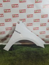 Parafango anteriore destro usato  Italia