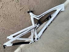 Medium white santa for sale  North Hollywood