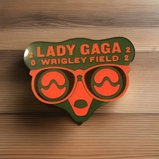 Broche Lady Gaga Chromatica Ball Tour Wrigley Field edição limitada exclusiva 2022 comprar usado  Enviando para Brazil