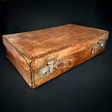 Valise toilette ancienne d'occasion  Ribemont