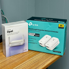 Kit Powerline TP-Link AV2000 TL-PA9020P + Roteador Wi-Fi Portátil Opala CAT 6 Cabos comprar usado Kit Powerline TP-Link AV2000 TL-PA9020P + Roteador Wi-Fi Portátil Opala CAT 6 Cabos comprar usado  Enviando para Brazil