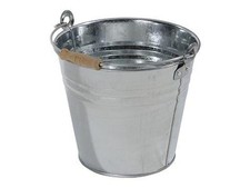 Secchi secchio zincato usato Secchi secchio zincato usato  Italia