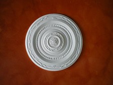 Rosoni gesso bianco usato  Cavriago