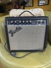 Amplificador de guitarra Fender Frontman 15G PR495 38watt com cabo de alimentação comprar usado  Enviando para Brazil