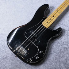 Baixo Fender 1975 Precision Bass preto 4,90 kg comprar usado Baixo Fender 1975 Precision Bass preto 4,90 kg comprar usado  Enviando para Brazil