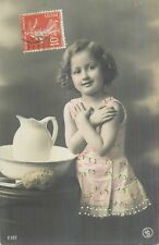 Little girl arms d'occasion  Expédié en Belgium
