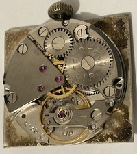 Ancienne montre mécanique d'occasion Ancienne montre mécanique d'occasion  Mauguio