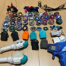Beyblade metal fight d'occasion  Expédié en France