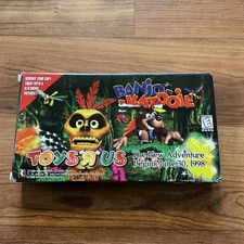 Usado, Nintendo 64 N64 Banjo Kazooie Promotional VHS Tape 1998 Vintage Toys R US Insert comprar usado  Enviando para Brazil