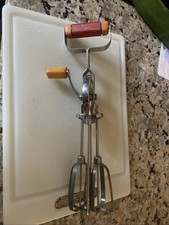 Batedor de ovos vintage Ekco manual manivela batedeira alças de madeira comprar usado  Enviando para Brazil