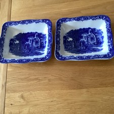 Shredded wheat dishes for sale  MINEHEAD